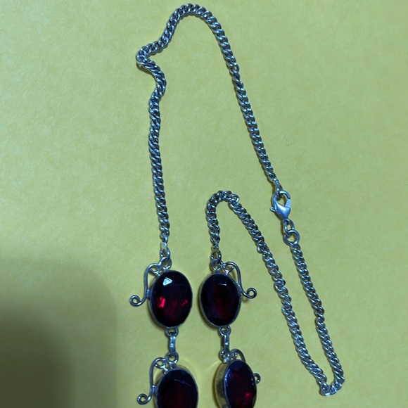 Fashionable Red Garnet Necklace - Picture 9 of 10